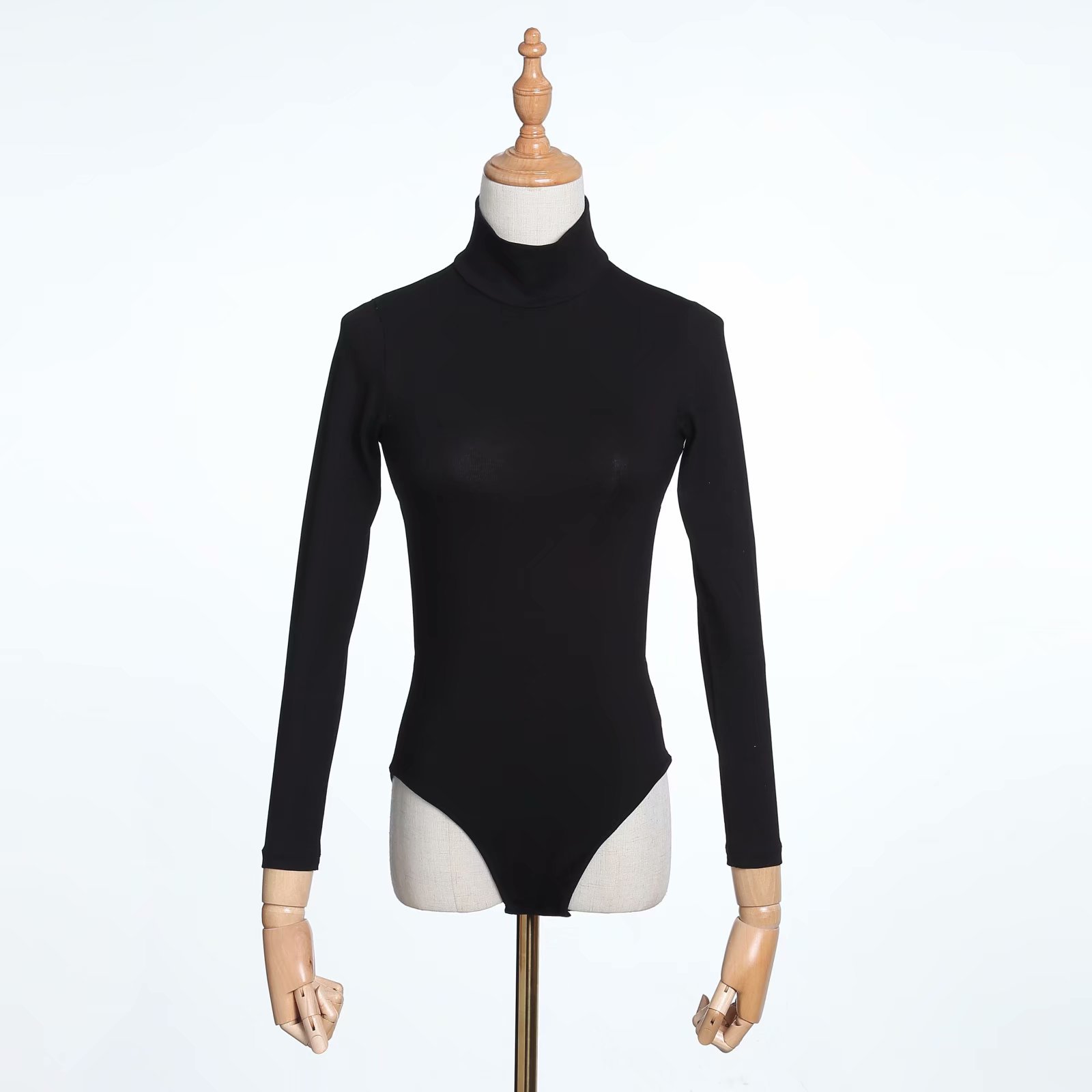 Облегающий боди с высоким воро – обзор и цена Turtleneck Bodysuit